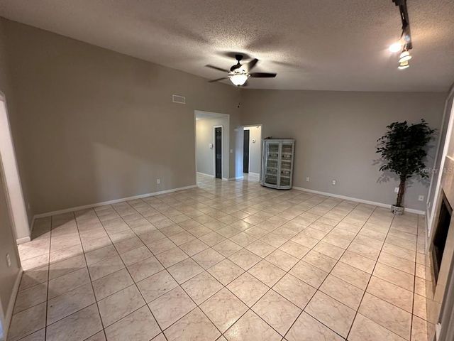 17644 MEADOWBRIDGE DRIVE, Lutz, FL 33549