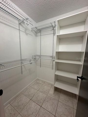 17644 MEADOWBRIDGE DRIVE, Lutz, FL 33549