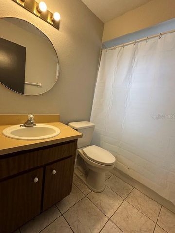 17644 MEADOWBRIDGE DRIVE, Lutz, FL 33549