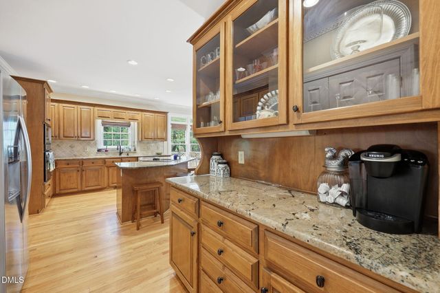 424 Grosvenor Drive, Raleigh, NC 27615