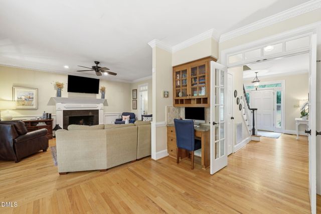 424 Grosvenor Drive, Raleigh, NC 27615