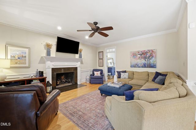 424 Grosvenor Drive, Raleigh, NC 27615
