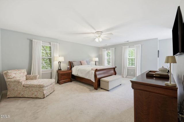 424 Grosvenor Drive, Raleigh, NC 27615