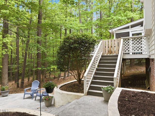 424 Grosvenor Drive, Raleigh, NC 27615
