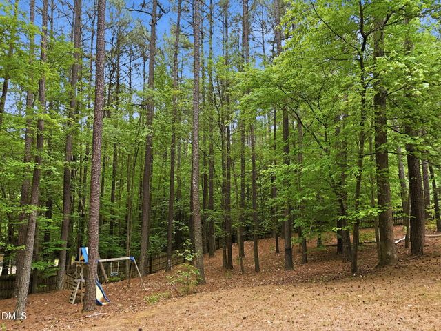 424 Grosvenor Drive, Raleigh, NC 27615