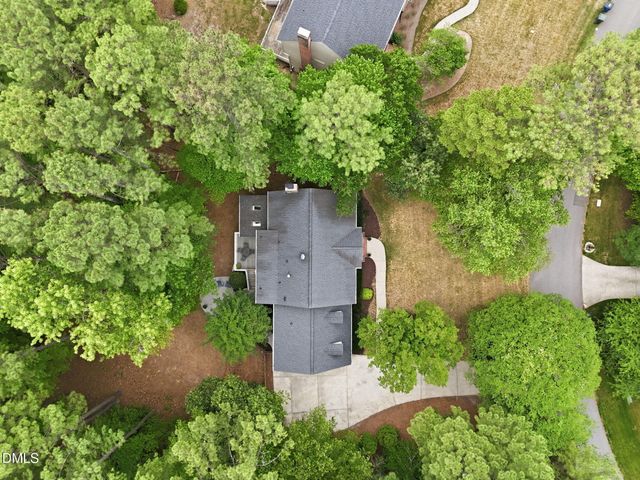 424 Grosvenor Drive, Raleigh, NC 27615