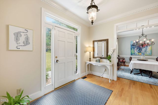 424 Grosvenor Drive, Raleigh, NC 27615