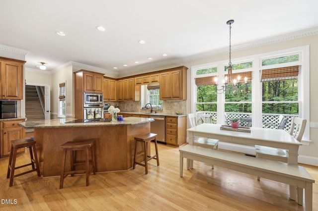 424 Grosvenor Drive, Raleigh, NC 27615