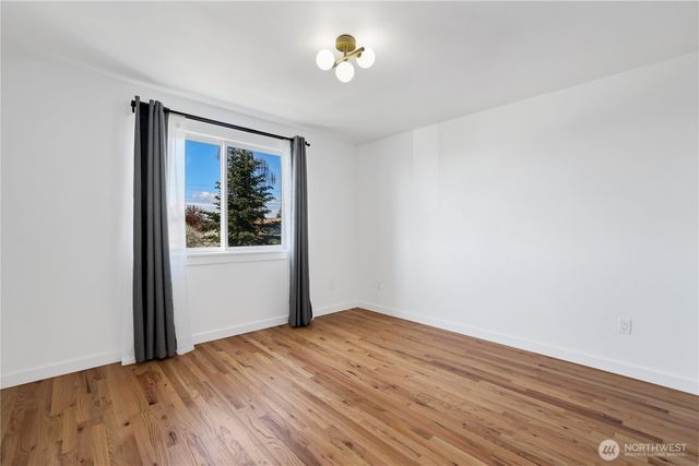 4313 Harbor Ridge Road NE, Tacoma, WA 98422