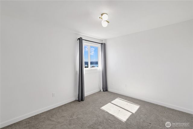 4313 Harbor Ridge Road NE, Tacoma, WA 98422