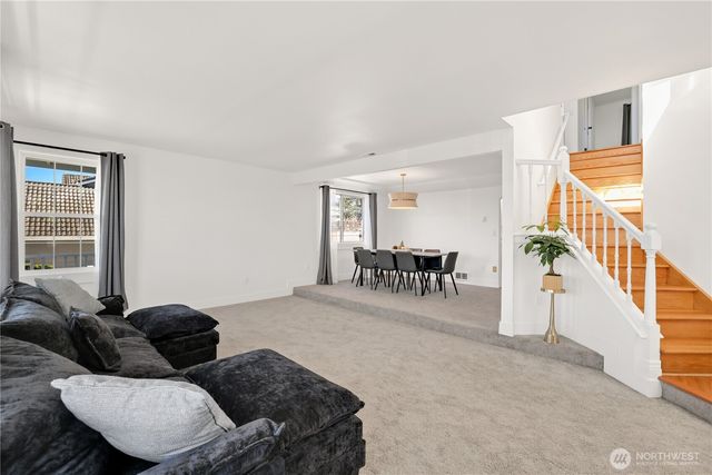 4313 Harbor Ridge Road NE, Tacoma, WA 98422