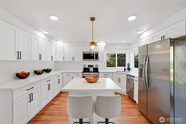 4313 Harbor Ridge Road NE, Tacoma, WA 98422