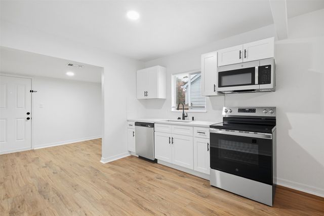920 E Chaffin Street, Sherman, TX 75090