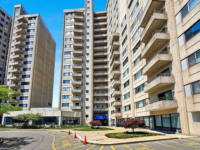 382 Ocean Ave 902, Revere, MA 02151