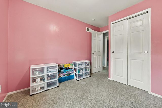237 BUTTONWOOD DR, Elizabethtown, PA 17022