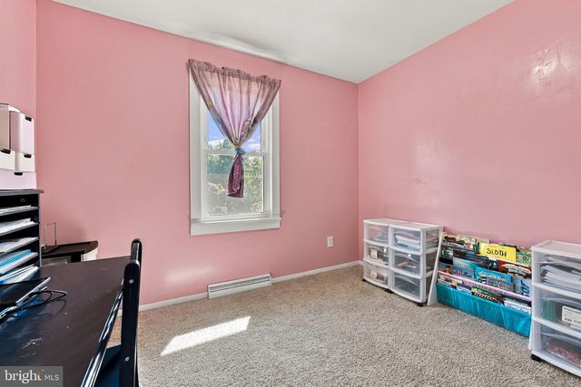 237 BUTTONWOOD DR, Elizabethtown, PA 17022