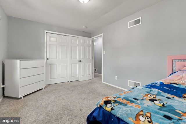 237 BUTTONWOOD DR, Elizabethtown, PA 17022