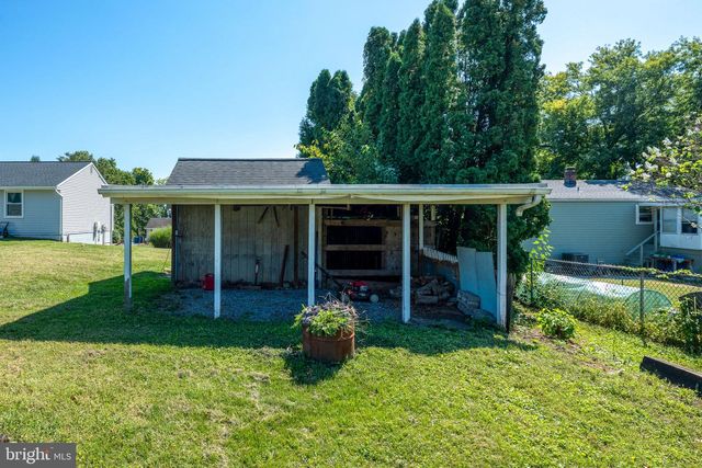 237 BUTTONWOOD DR, Elizabethtown, PA 17022