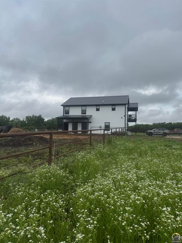7455 SE Croco RD, Berryton, KS 66409