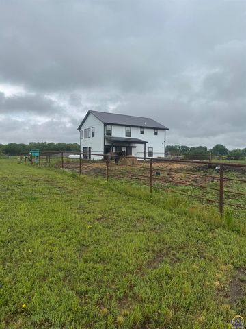 7455 SE Croco RD, Berryton, KS 66409
