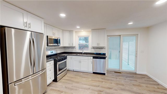 69 Cushing Street, North Providence, RI 02904