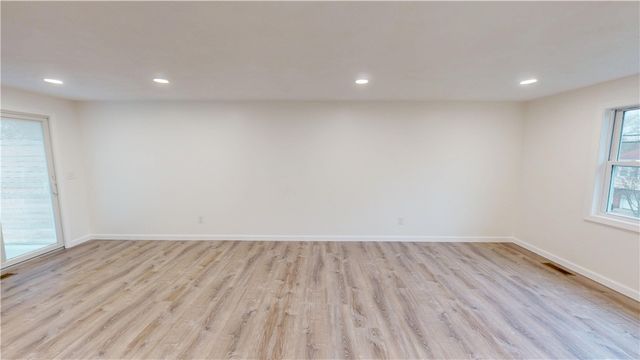 69 Cushing Street, North Providence, RI 02904