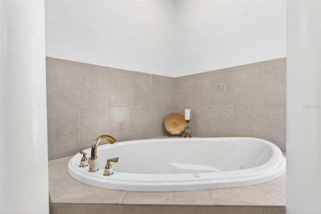 7303 BIRDS NEST COURT, Yalaha, FL 34797