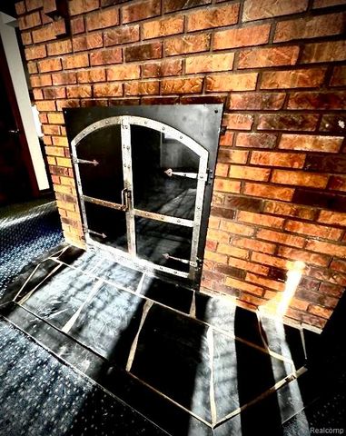 1250 Club Drive, Bloomfield Hills, MI 48302