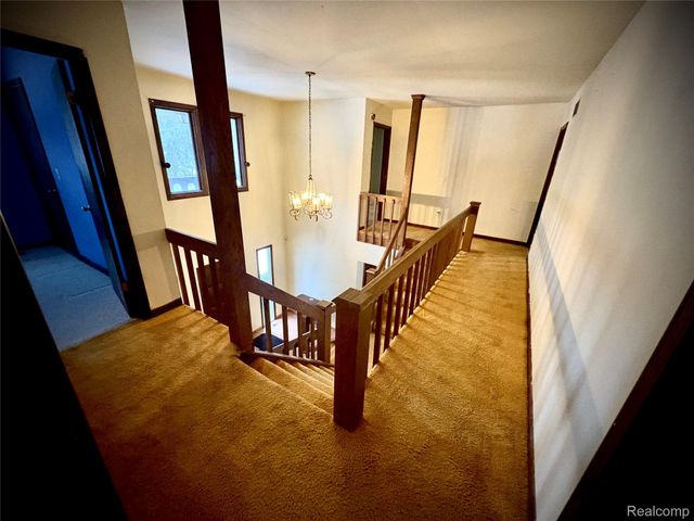 1250 Club Drive, Bloomfield Hills, MI 48302