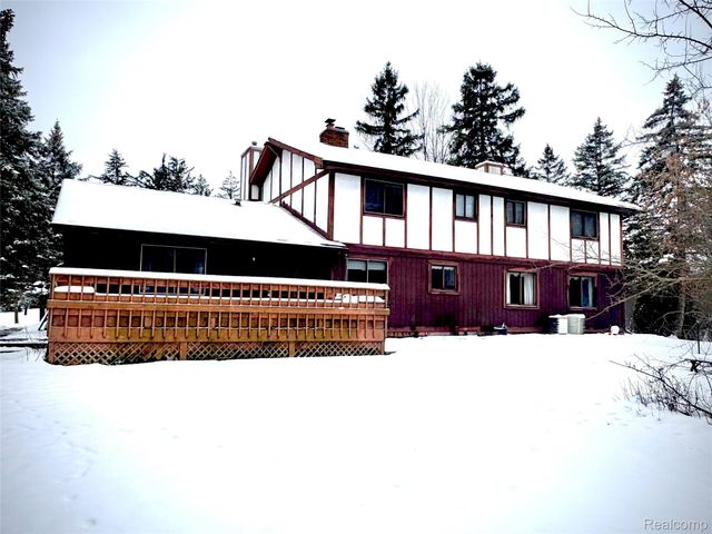 1250 Club Drive, Bloomfield Hills, MI 48302