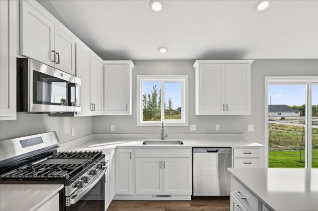 4690 89th Street NE, Monticello, MN 55362