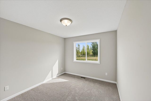 4690 89th Street NE, Monticello, MN 55362