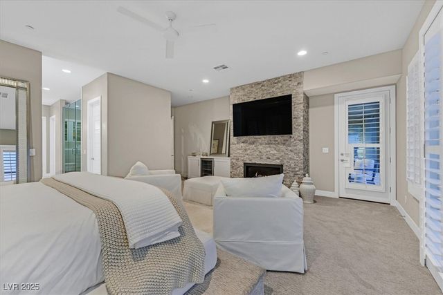 2 Olympia Outlook Drive, Las Vegas, NV 89141