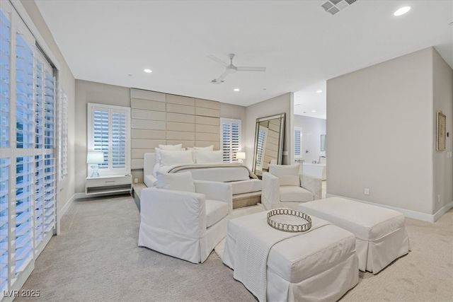 2 Olympia Outlook Drive, Las Vegas, NV 89141