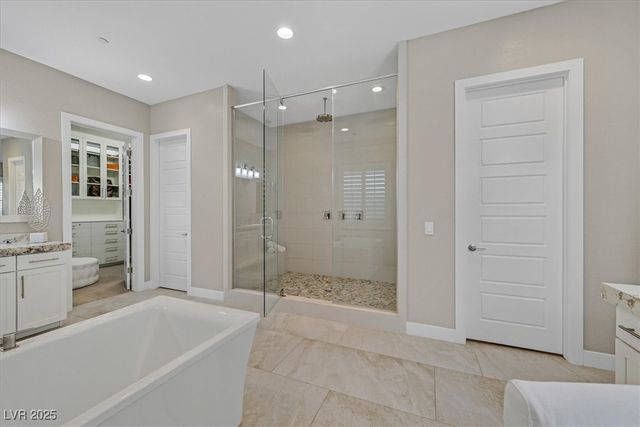 2 Olympia Outlook Drive, Las Vegas, NV 89141