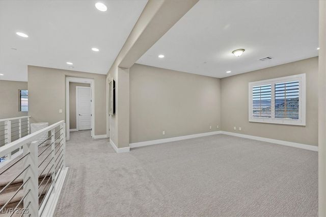 2 Olympia Outlook Drive, Las Vegas, NV 89141