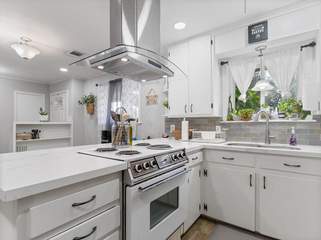 3940 Wickersham Street, Bay City, TX 77414