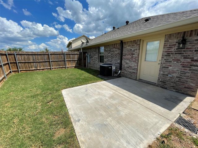 3133 Weave Court, Granbury, TX 76049