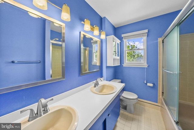 9 CHERRY BROOK LN, Hightstown, NJ 08520
