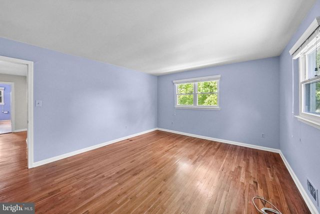 9 CHERRY BROOK LN, Hightstown, NJ 08520