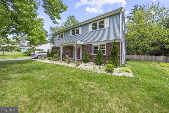 9 CHERRY BROOK LN, Hightstown, NJ 08520