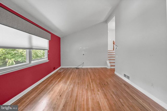 9 CHERRY BROOK LN, Hightstown, NJ 08520