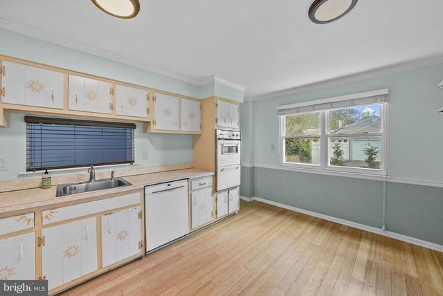 9 CHERRY BROOK LN, Hightstown, NJ 08520