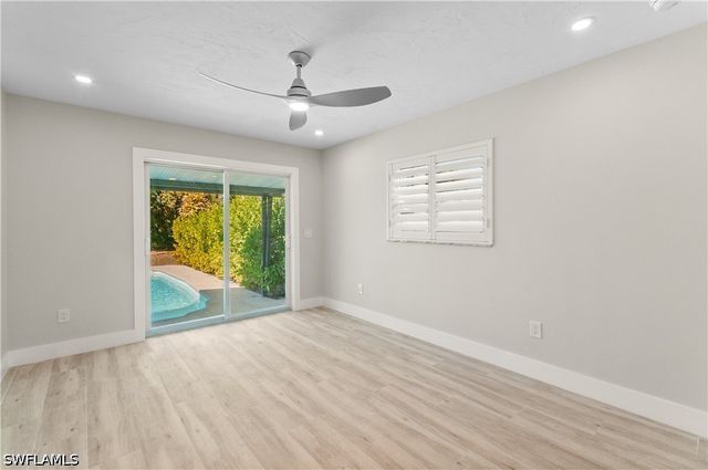 54 Liberty LN, Naples, FL 34112