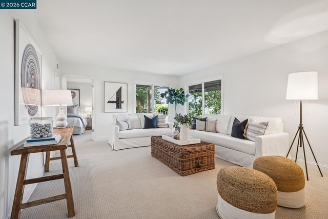 665 Sky Hy Cir, Lafayette, CA 94549