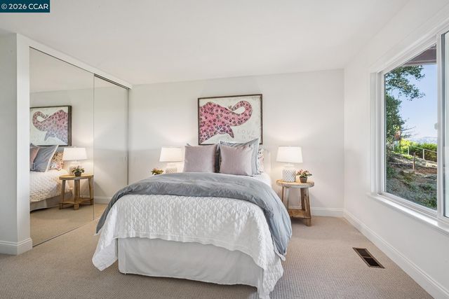 665 Sky Hy Cir, Lafayette, CA 94549