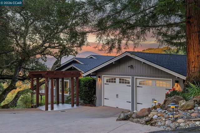 665 Sky Hy Cir, Lafayette, CA 94549