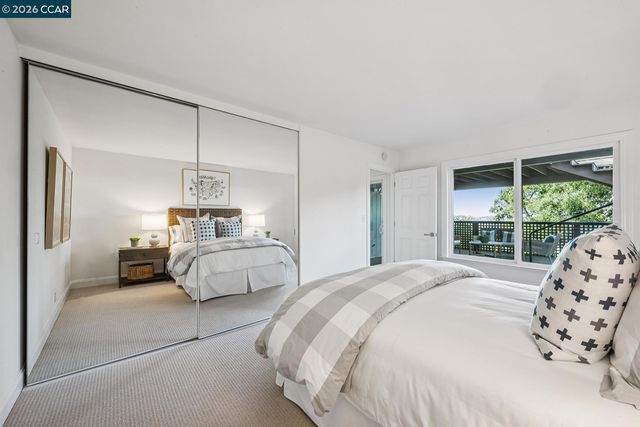 665 Sky Hy Cir, Lafayette, CA 94549