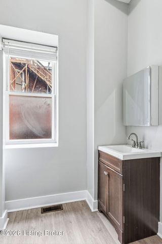 530 W Breckinridge St, Louisville, KY 40203