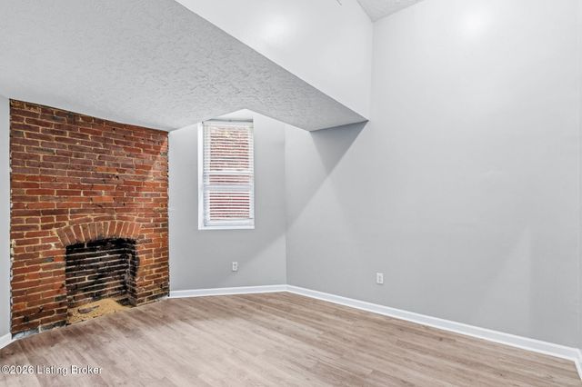 530 W Breckinridge St, Louisville, KY 40203